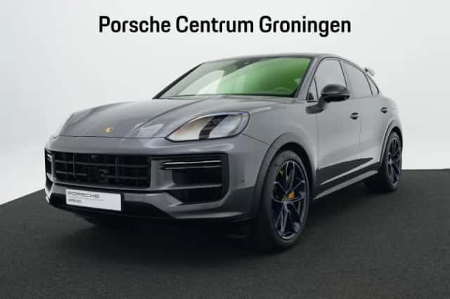 Porsche Cayenne (2024) thumbnail 1