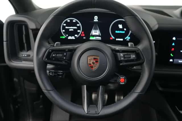 Porsche Cayenne (2024) thumbnail 5