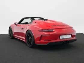 Porsche 911 (2020) thumbnail 3