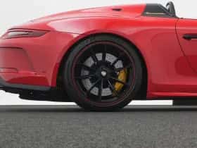 Porsche 911 (2020) thumbnail 40