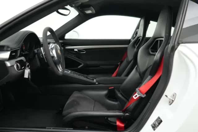 Porsche 911 (2015) thumbnail 4