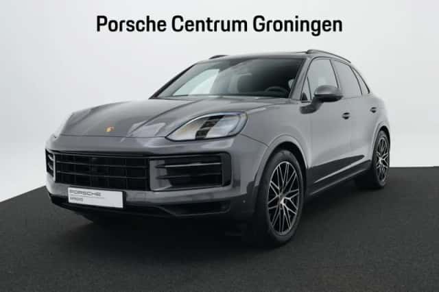Porsche Cayenne (2024) thumbnail 1