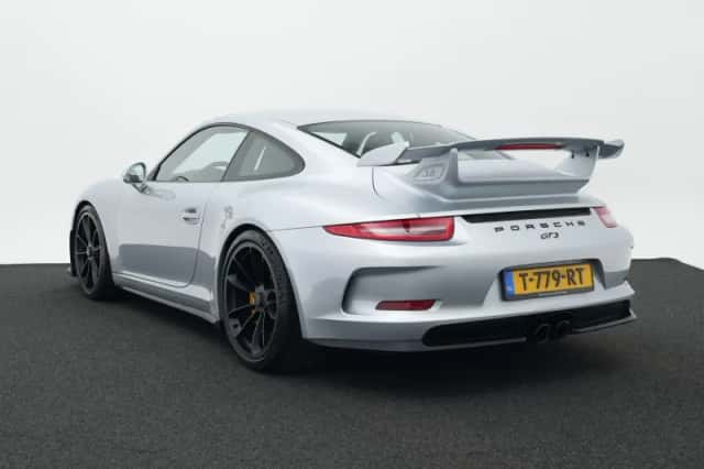 Porsche 911 (2014) thumbnail 3