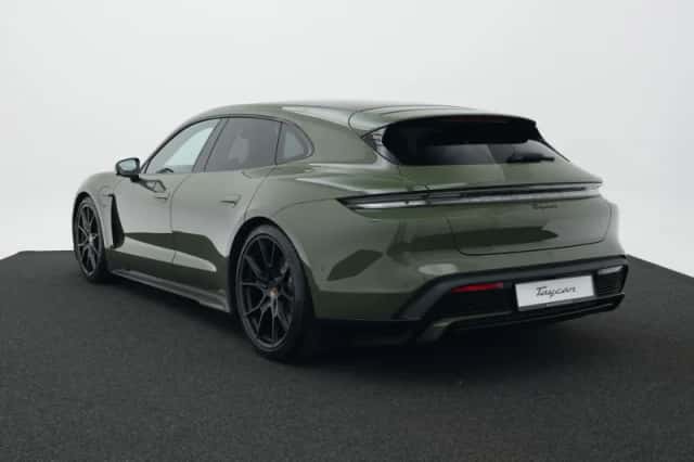 Porsche Taycan (2026) thumbnail 3