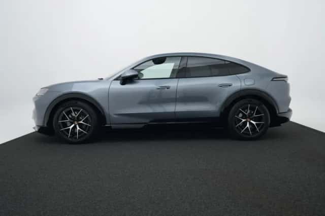 Porsche Cayenne (2026) thumbnail 2