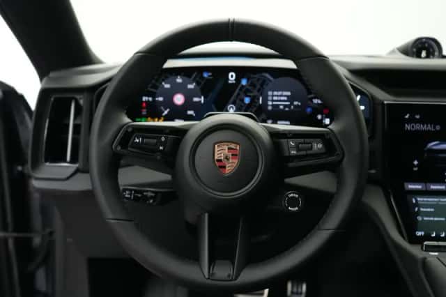 Porsche Cayenne (2026) thumbnail 5