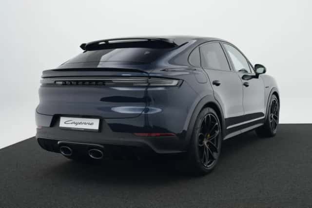 Porsche Cayenne (2026) thumbnail 5
