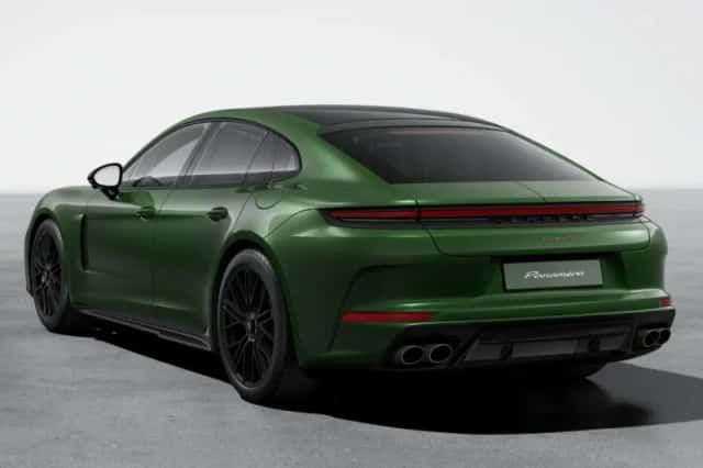 Porsche Panamera (2025) thumbnail 3
