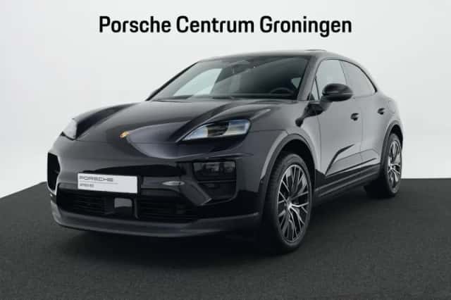 Porsche Macan (2026) thumbnail 1