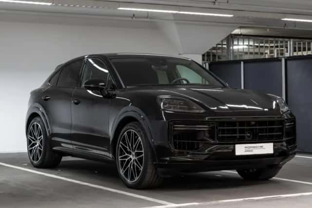 Porsche Cayenne (2025) thumbnail 5