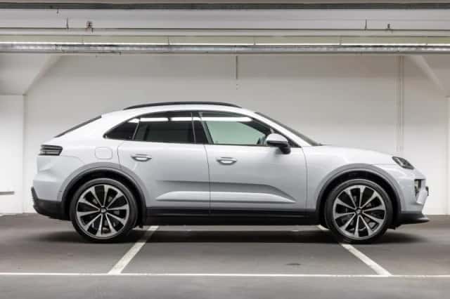 Porsche Macan (2026) thumbnail 6