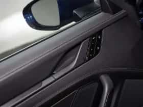 Porsche 911 (2024) thumbnail 39
