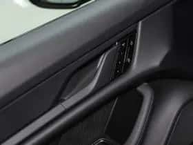 Porsche Taycan (2025) thumbnail 21