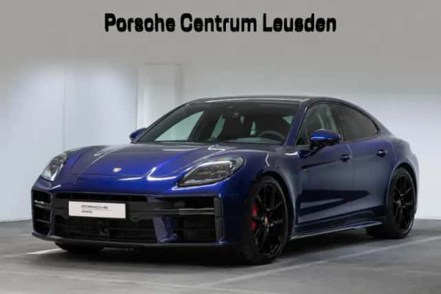 Porsche Panamera (2024) thumbnail 1