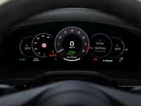 Porsche Panamera (2024) thumbnail 33
