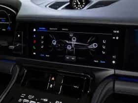Porsche Panamera (2024) thumbnail 35