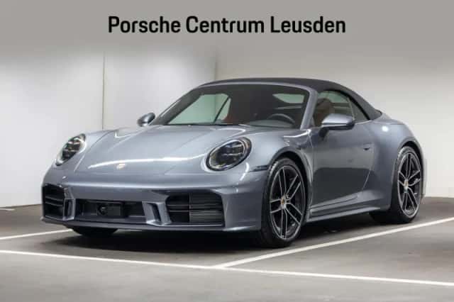 Porsche 911 (2025) thumbnail 1