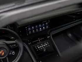 Porsche Panamera (2025) thumbnail 17