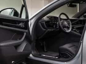 Porsche Panamera (2025) thumbnail 18