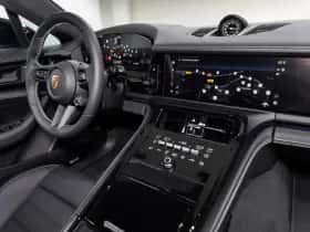 Porsche Panamera (2025) thumbnail 54