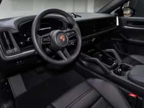 Porsche Cayenne (2026) thumbnail 17