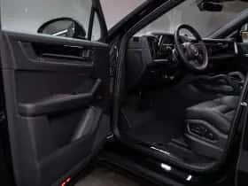 Porsche Cayenne (2026) thumbnail 19