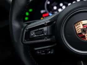 Porsche Taycan (2024) thumbnail 21