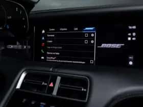 Porsche Taycan (2024) thumbnail 38