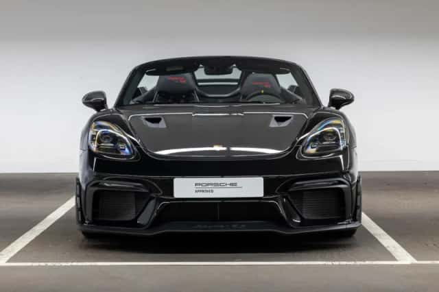 Porsche 718 (2024) thumbnail 4