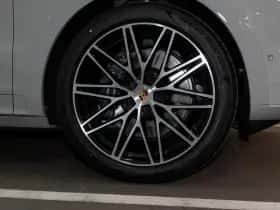 Porsche Cayenne (2026) thumbnail 15