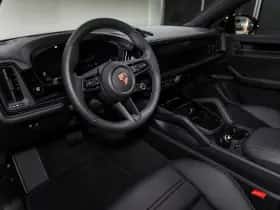 Porsche Cayenne (2026) thumbnail 17