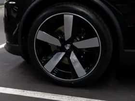 Porsche Macan (2026) thumbnail 12