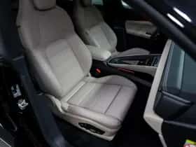Porsche Macan (2026) thumbnail 51