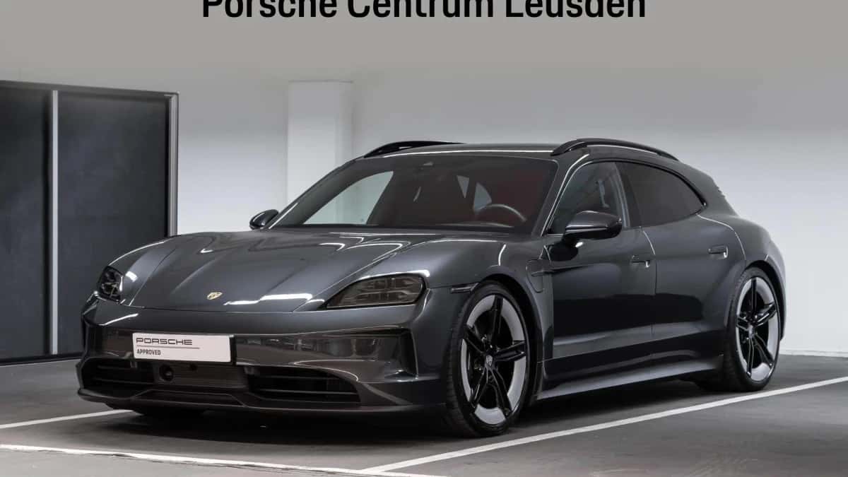Porsche Taycan (2024) — foto 1
