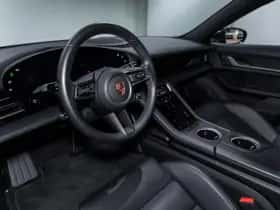 Porsche Taycan (2024) thumbnail 14