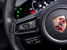 Porsche Taycan (2024) thumbnail 27