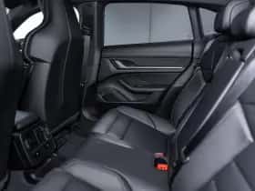 Porsche Taycan (2024) thumbnail 37