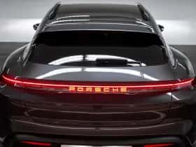 Porsche Taycan (2024) thumbnail 42