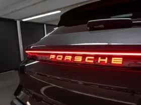 Porsche Taycan (2024) thumbnail 43