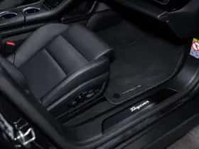 Porsche Taycan (2024) thumbnail 47