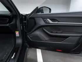 Porsche Taycan (2024) thumbnail 55