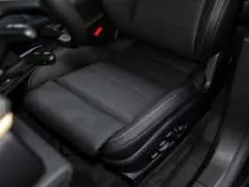 Porsche Macan (2026) thumbnail 17