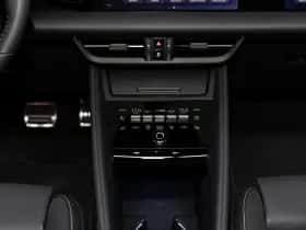Porsche Macan (2026) thumbnail 45