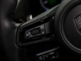 Porsche Panamera (2024) thumbnail 32