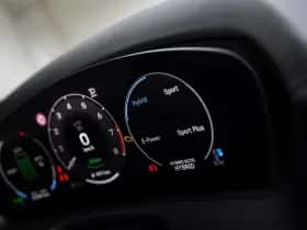 Porsche Panamera (2024) thumbnail 35