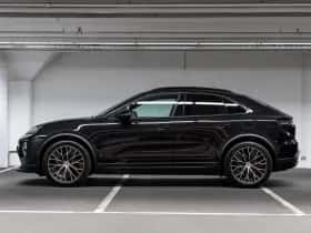 Porsche Macan (2026) thumbnail 2
