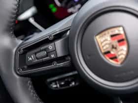 Porsche Macan (2026) thumbnail 34
