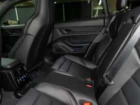 Porsche Taycan (2026) thumbnail 39