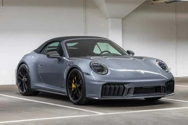 Porsche 911 (2026) thumbnail 5