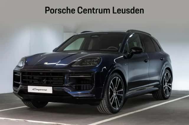Porsche Cayenne (2026) thumbnail 1